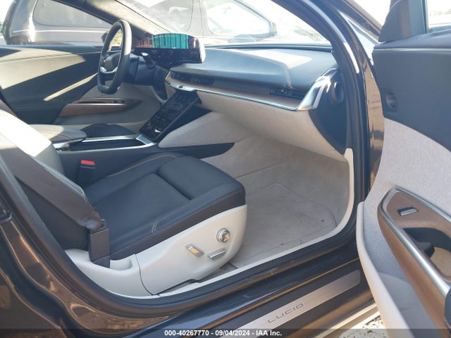 Lucid Air Touring 2023 50EA1TEA6PA002307 Image 5