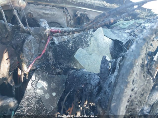 1GTUUCED2NZ593155 GMC Sierra 1500 4wd  Short Box Elevation With 3sb