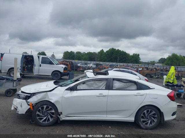 Honda CIVIC EX 2016 2HGFC2F73GH577856 Image 11