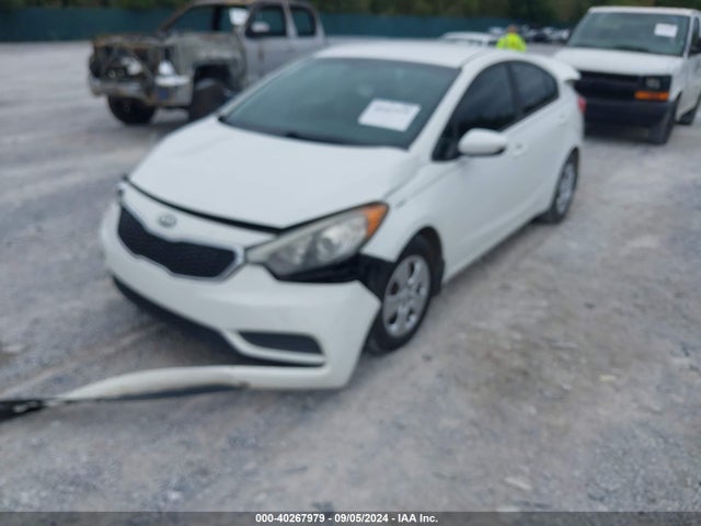 KIA FORTE LX 2016 KNAFK4A65G5611764 Image 2