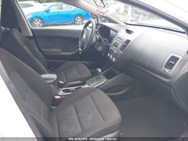 KIA FORTE LX 2016 KNAFK4A65G5611764 Image 5