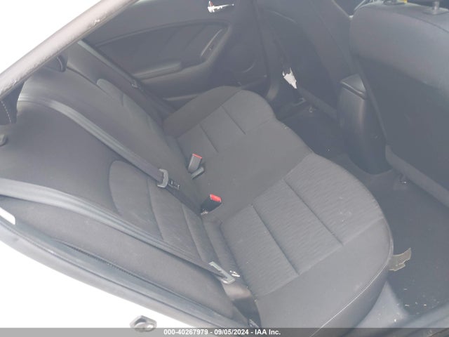 KIA FORTE LX 2016 KNAFK4A65G5611764 Image 8
