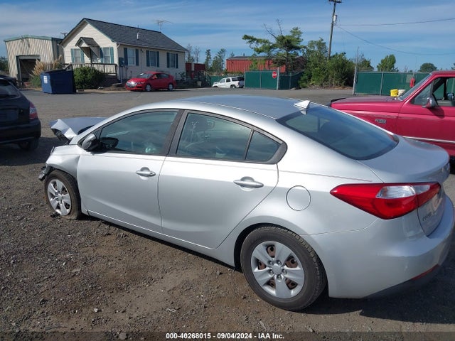 KIA FORTE LX 2015 KNAFK4A60F5403399 Image 3