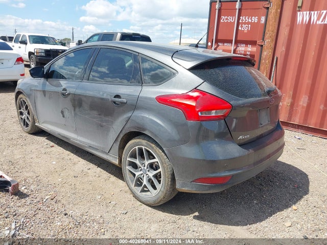 Ford FOCUS SEL 2017 1FADP3M23HL200994 Image 3