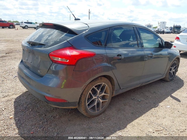 Ford FOCUS SEL 2017 1FADP3M23HL200994 Image 4