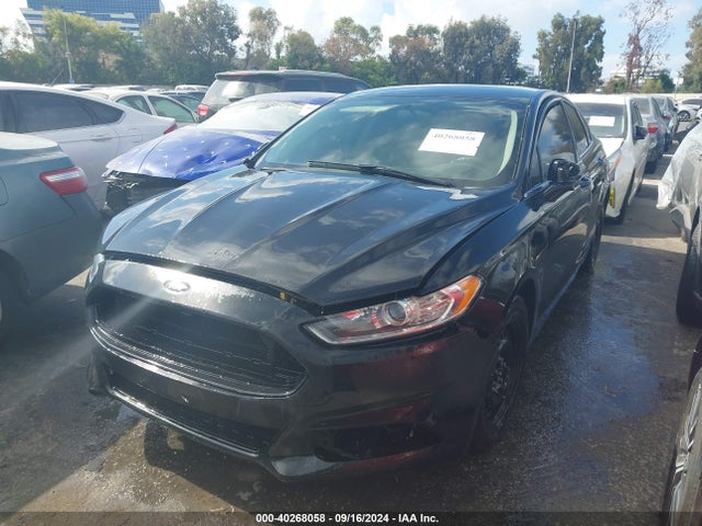 Ford FUSION S 2014 3FA6P0G76ER234889 Image 2