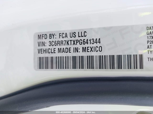 3C6RR7KTXPG641344 RAM 1500 Classic Tradesman  4x4 5'7 Box