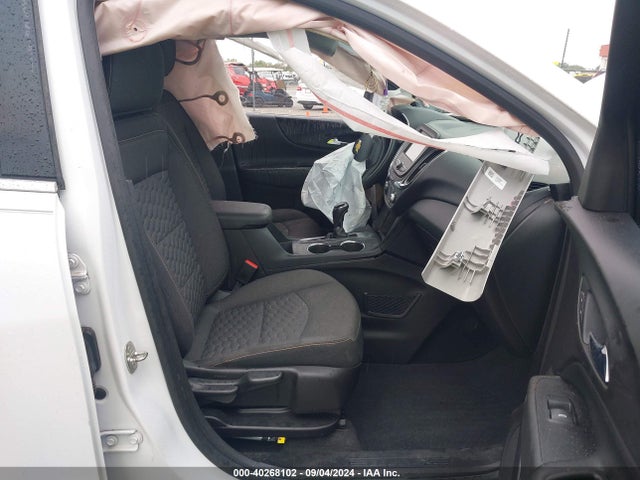 3GNAXJEV1JL373263 Chevrolet EQUINOX LT