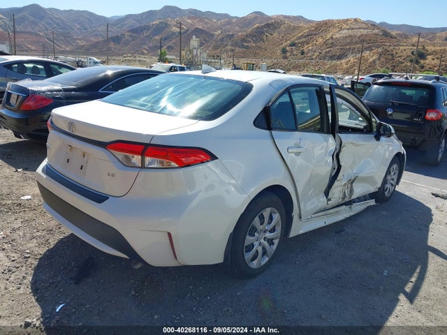 Toyota COROLLA LE 2021 JTDEPMAE7MJ174005 Image 4