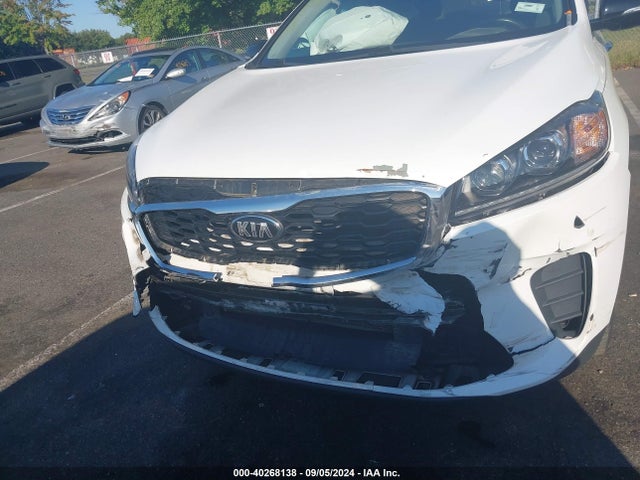 KIA Sorento 3.3l S 2019 5XYPG4A52KG593711 Image 18