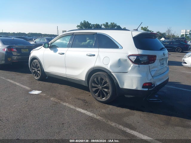 KIA Sorento 3.3l S 2019 5XYPG4A52KG593711 Image 3