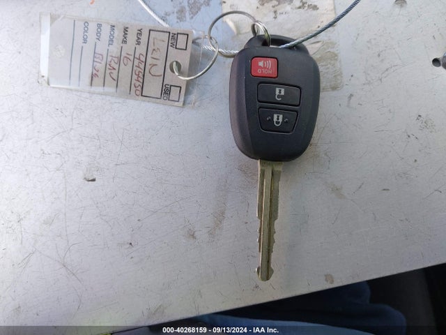 Toyota RAV4 LE 2016 2T3ZFREV9GW239504 Image 11