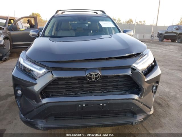 2T3A1RFV6NC272582 Toyota Rav4 Xle Premium