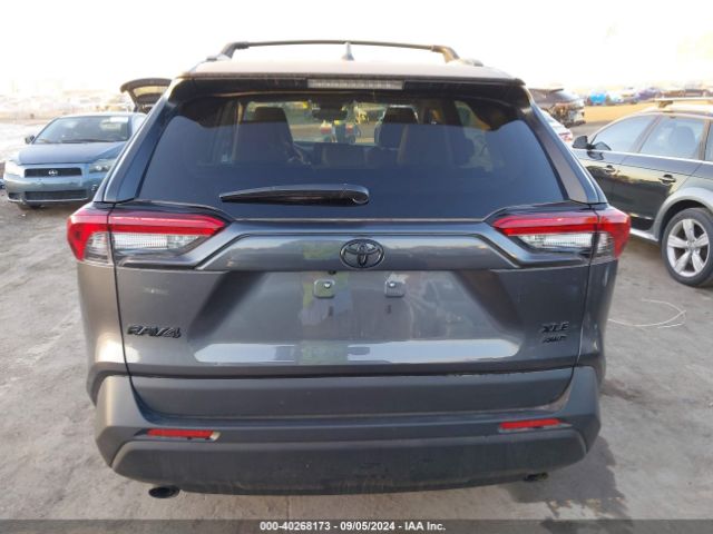 2T3A1RFV6NC272582 Toyota Rav4 Xle Premium