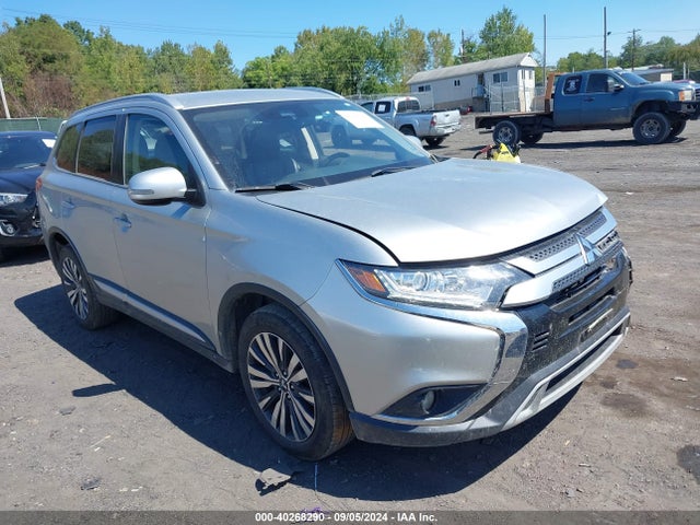 2020 MITSUBISHI OUTLANDER JA4AZ3A30LZ030470 Photo 0