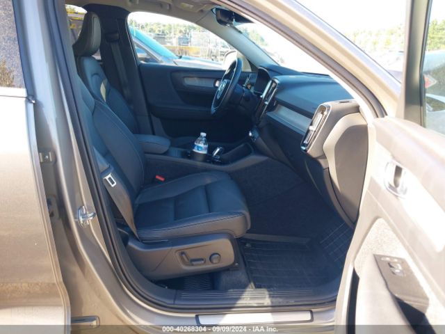 YV4162UL9M2543535 Volvo Xc40 T5 Inscription