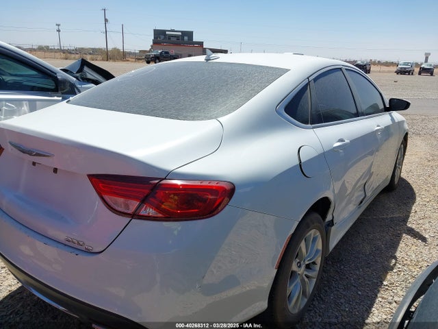 Chrysler 200 C 2015 1C3CCCCG3FN632019 Image 14