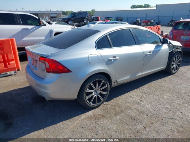 LYV402TK6JB165338 Volvo S60 Inscription T5