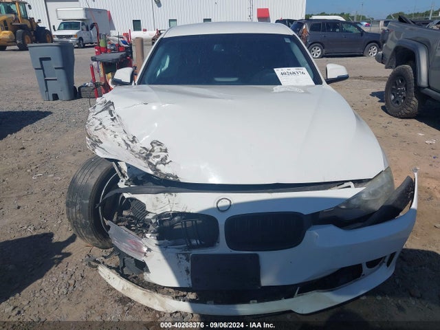 BMW 328I 2015 WBA3A5C52FF609446 Image 13