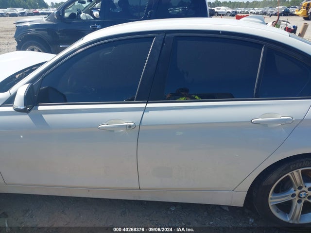 WBA3A5C52FF609446 BMW 328I