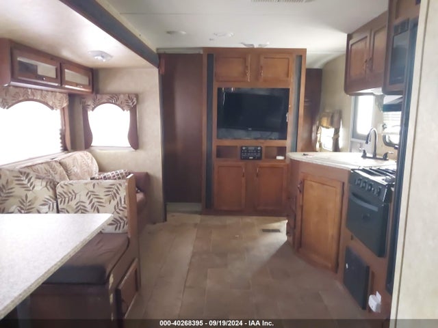 2012 Coachmen Catalina Series M32 მანქანა იყიდება აუქციონზე, vin: 5ZT2CAXB3CT002808, აუქციონის ნომერი: 40268395