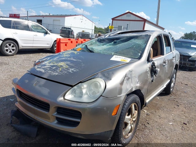 2004 PORSCHE CAYENNE WP1AB29P34LA70637 Photo 1