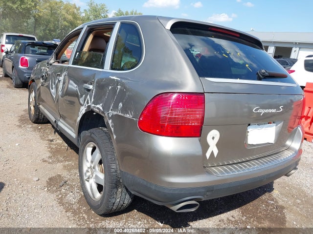 2004 PORSCHE CAYENNE WP1AB29P34LA70637 Photo 2