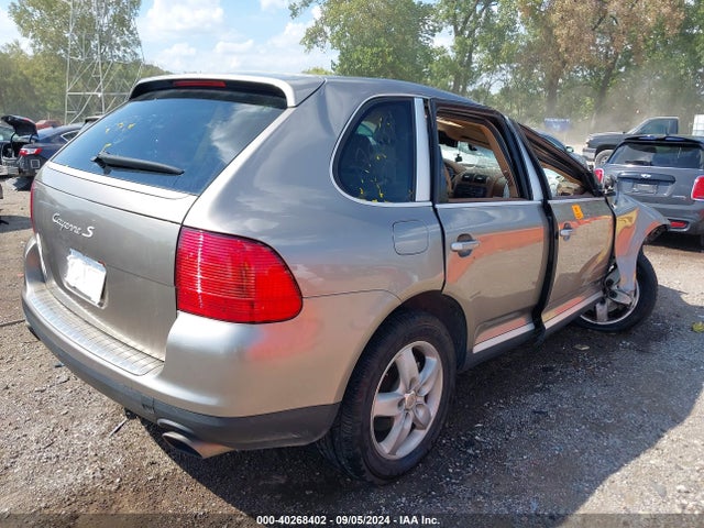 2004 PORSCHE CAYENNE WP1AB29P34LA70637 Photo 3