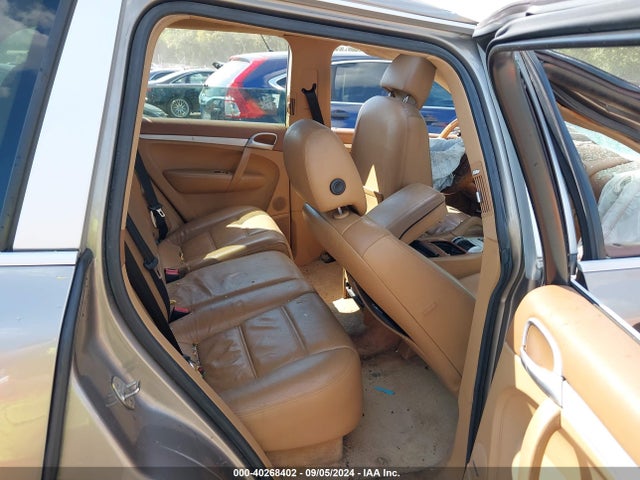 2004 PORSCHE CAYENNE WP1AB29P34LA70637 Photo 7