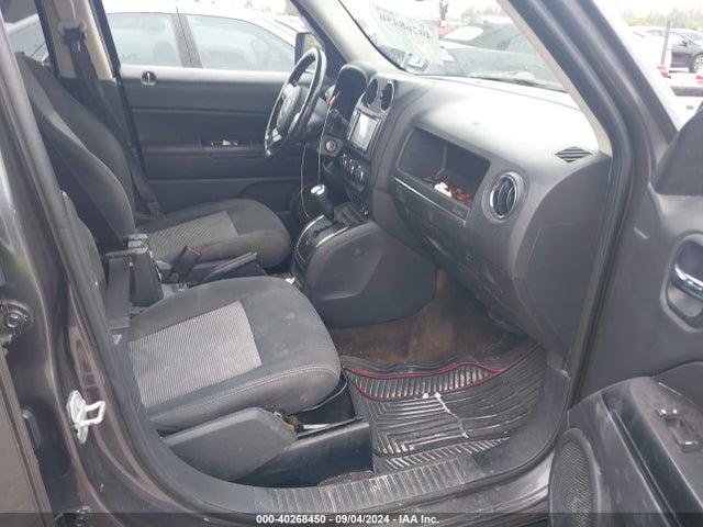 1C4NJRFB4FD258717 Jeep Patriot Latitude