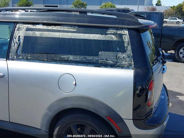 2010 MINI COOPER CLUBMAN WMWML3C58ATX38224 Photo 5