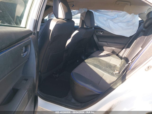 Toyota COROLLA SE 2017 5YFBURHE6HP655301 Image 8