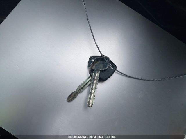 VNKKTUD30GA060755 Toyota YARIS L