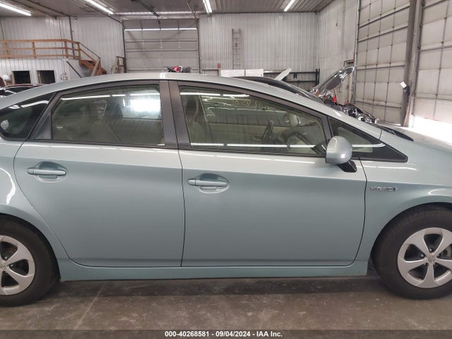 JTDKN3DU7F1900292 Toyota Prius Three