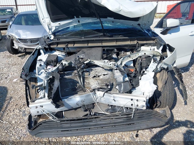 Toyota Highlander Xle 2022 5TDGZRAH1NS129365 Image 10