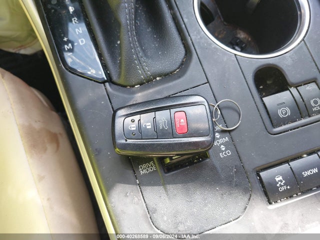 Toyota Highlander Xle 2022 5TDGZRAH1NS129365 Image 11