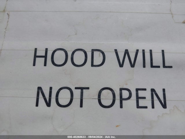 2010 MINI COOPER CLUBMAN WMWML3C52ATX51910 Photo 9