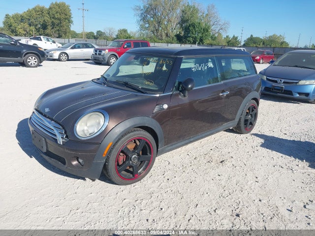 2010 MINI COOPER CLUBMAN WMWML3C52ATX51910 Photo 1