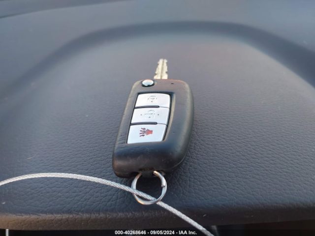 JN1BJ1CP3HW028343 Nissan Rogue Sport S