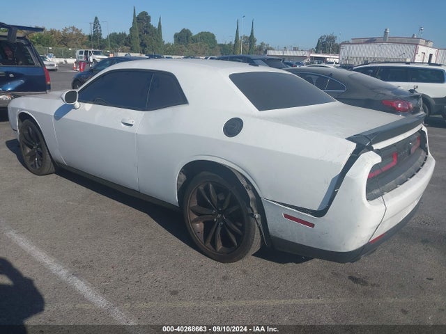 Dodge Challenger Sxt 2018 2C3CDZAG2JH280507 Image 3