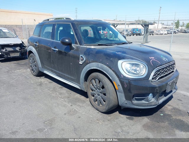 2018 MINI COUNTRYMAN WMZYT3C32J3E00808 Photo 0