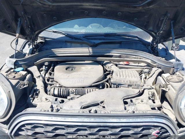 2018 MINI COUNTRYMAN WMZYT3C32J3E00808 Photo 9