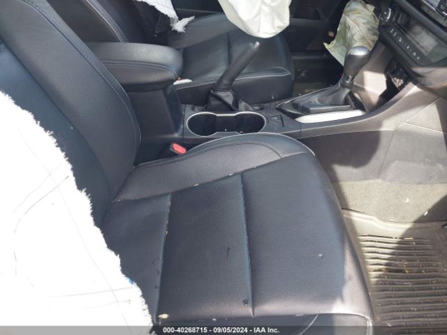 2T1BURHE8FC418144 Toyota Corolla Le Premium