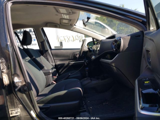 JTDKDTB31G1589554 Toyota Prius C Two
