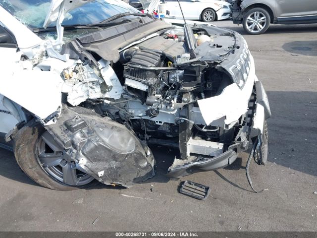 3C4NJCBB4NT205253 Jeep Compass Latitude Fwd