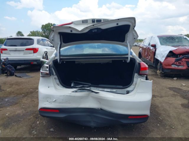 3KPFK4A73JE273952 KIA FORTE LX