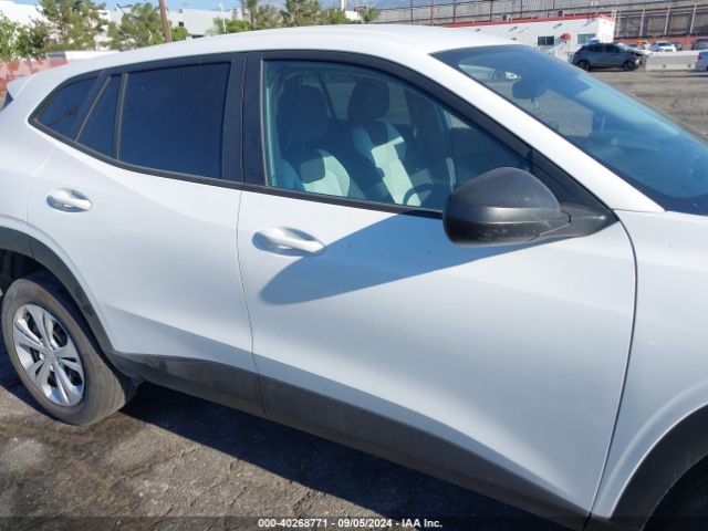 KL77LFE25RC001303 Chevrolet Trax Fwd Sp