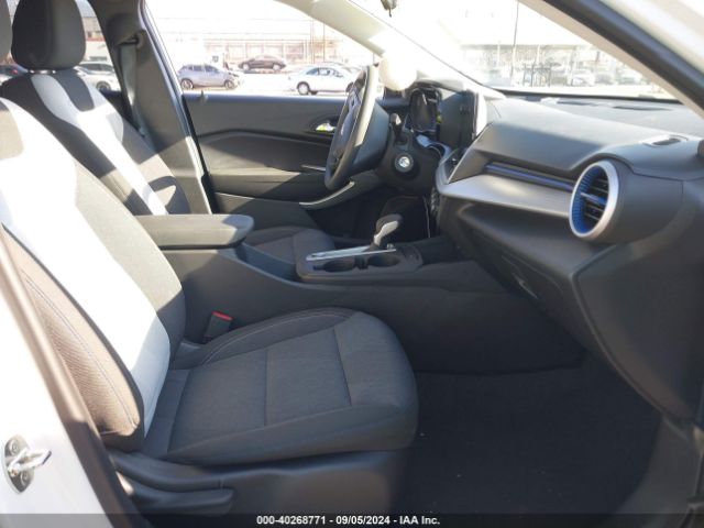 KL77LFE25RC001303 Chevrolet Trax Fwd Sp