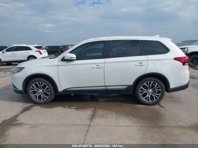 JA4AD3A32HZ053562 Mitsubishi Outlander Se