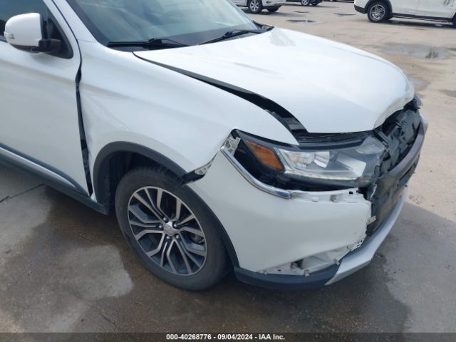 JA4AD3A32HZ053562 Mitsubishi Outlander Se